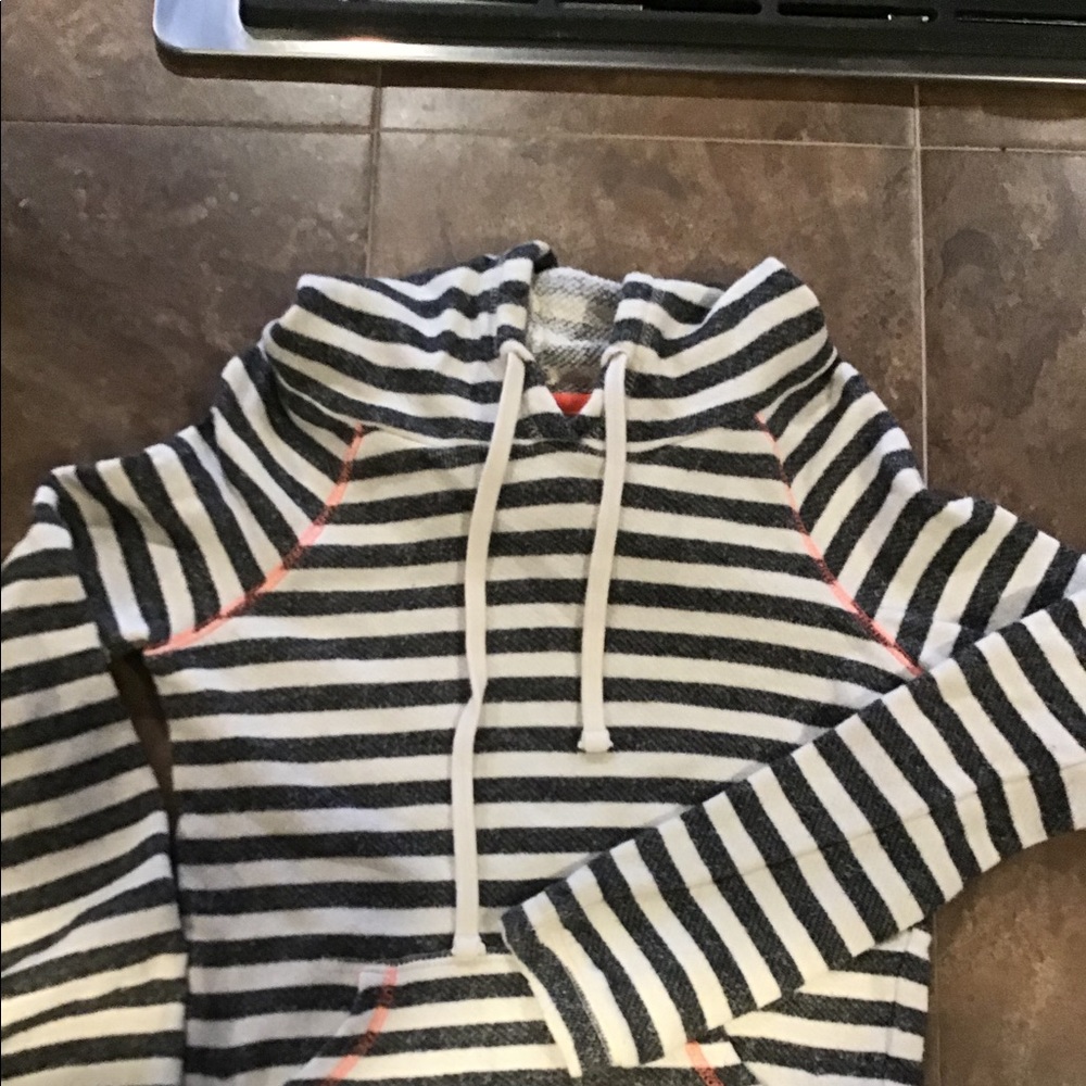 Billabong hoodie